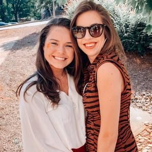 Meet your Posher, Kelly